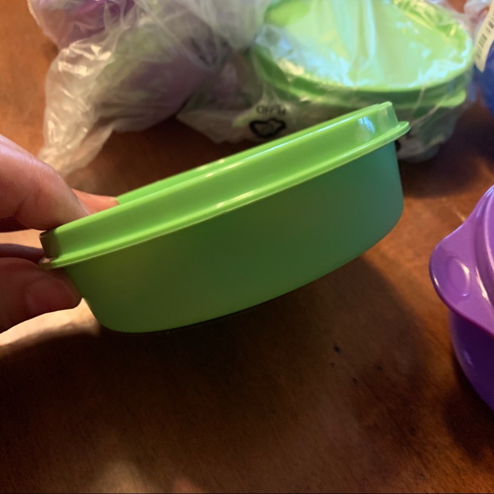 Tupperware mini container set - Picture 5 of 7